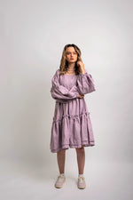 Load image into Gallery viewer, Linen lilac boho dress with ruffles
